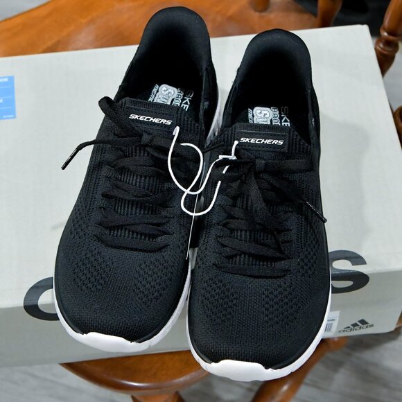 Skechers Swift Fit Hands Free Slip-In Women's Shoes Black - Picture 1 of 7